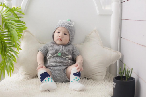 永兴宝宝揉眼睛是怎么回事 永兴宝宝揉眼睛是怎么回事