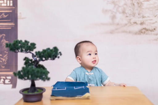 永兴宝宝拉屎就哭 永兴宝宝拉屎就哭